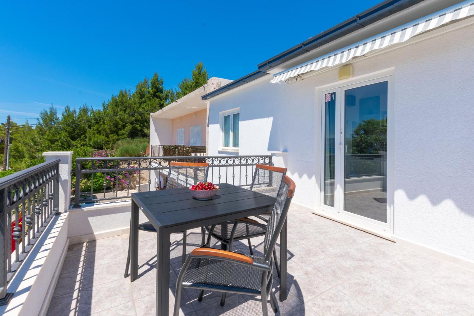 Apartmani Neno Lokva Rogoznica Luaran gambar